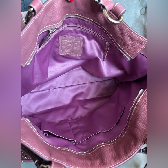 Coach Like new Large tote bag pebble leather - Picture 10 of 16